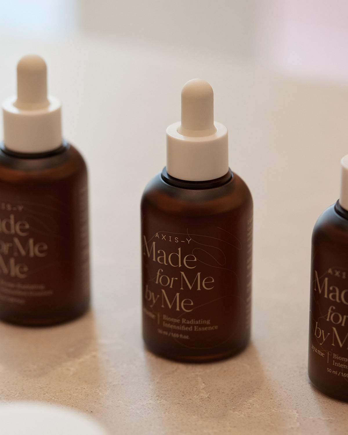 مستحضر AXIS-Y BIOME المشع المكثف 50 مل